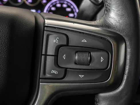 Used 2021 Chevrolet Silverado 1500 LT AWD/4WD image 28