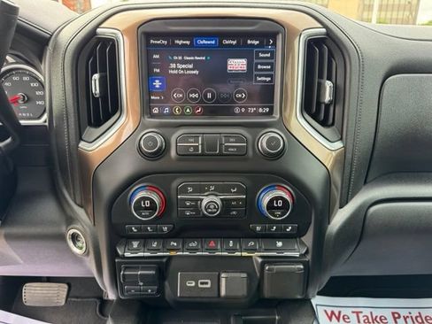 Used 2021 Chevrolet Silverado 2500 High Country AWD/4WD image 32