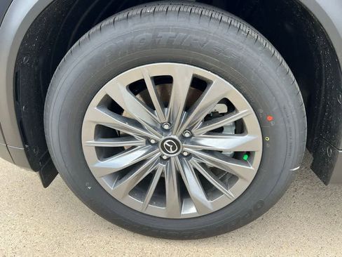 Used 2025 MAZDA CX-90 3.3 Turbo w/ Preferred Package image 9