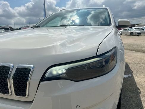 Used 2019 Jeep Cherokee Overland w/ Technology Group AWD/4WD image 51