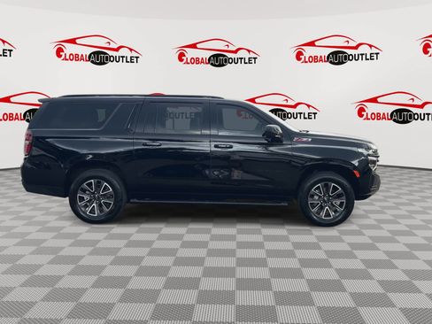Used 2023 Chevrolet Suburban Z71 AWD/4WD image 9