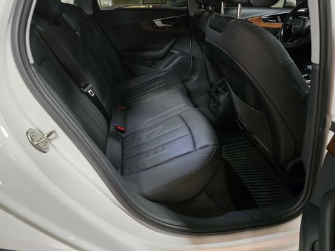 Used 2022 Audi A4 2.0T Premium image 14