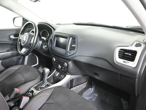 Used 2021 Jeep Compass Sport w/ Cold Weather Group image 14