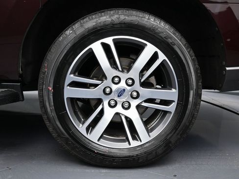 Used 2024 Ford Expedition Max Limited image 10