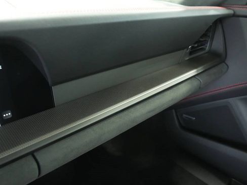 Used 2024 Porsche 911 Carrera GTS image 37