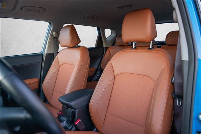 Used 2025 Kia Soul EX FWD image 5