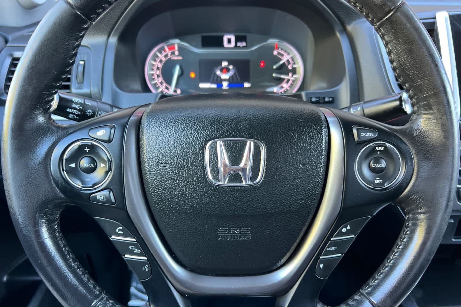 Used 2017 Honda Ridgeline RTL-T image 25