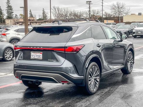 Used 2025 Lexus RX 350 Premium Plus w/ Convenience Package image 4