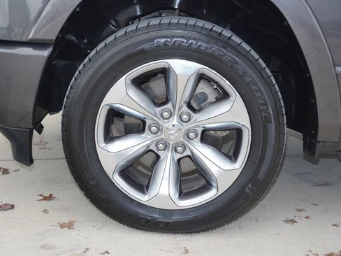 Used 2020 RAM 1500 Limited image 12