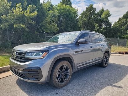 Used 2023 Volkswagen Atlas SEL R-Line