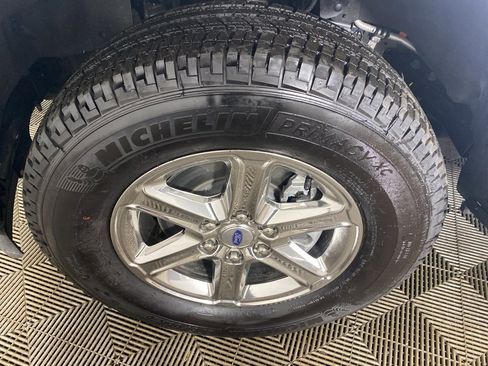 Used 2025 Ford F150 XLT w/ Equipment Group 302A MID image 31