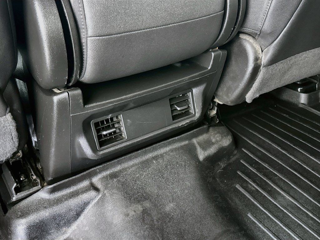 Used 2023 Chevrolet Silverado 1500 W/T AWD/4WD image 24