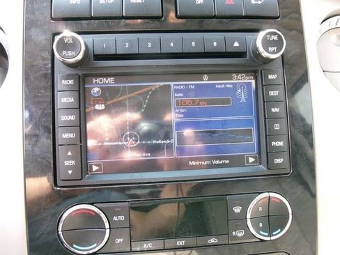 Used 2014 Ford Expedition EL Limited w/ Equipment Group 301A AWD/4WD image 10