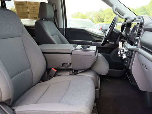 Used 2025 Ford F150 XLT w/ Equipment Group 301A Standard AWD/4WD image 27