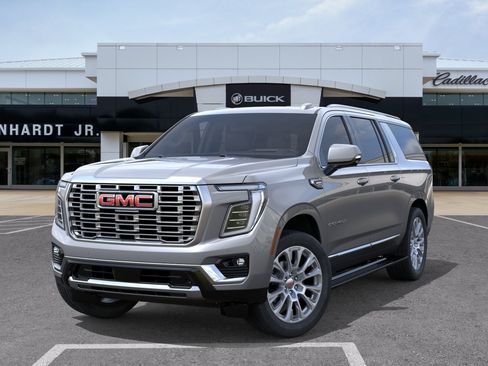 New 2026 GMC Yukon XL Denali w/ Denali Reserve Package AWD/4WD image 8