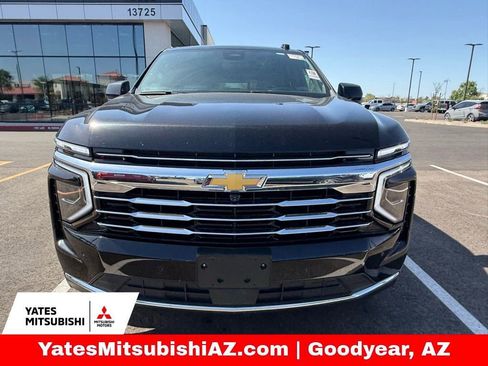 Used 2025 Chevrolet Tahoe LT image 3