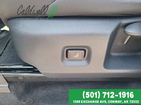 Used 2024 Toyota Tacoma SR AWD/4WD image 12