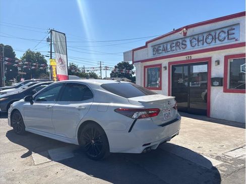 Used 2022 Toyota Camry XSE FWD image 7