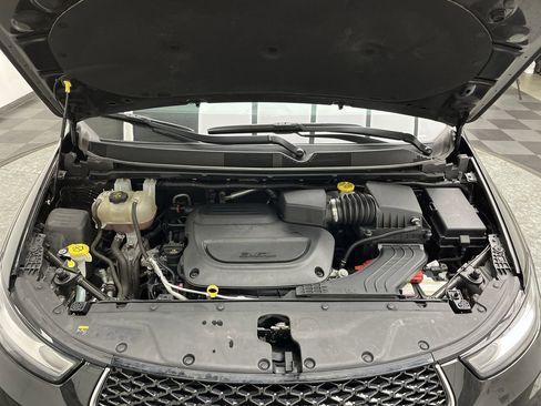 Used 2022 Chrysler Pacifica Touring AWD/4WD image 26