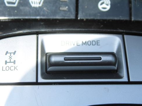 Used 2024 Hyundai Tucson Limited AWD/4WD image 40