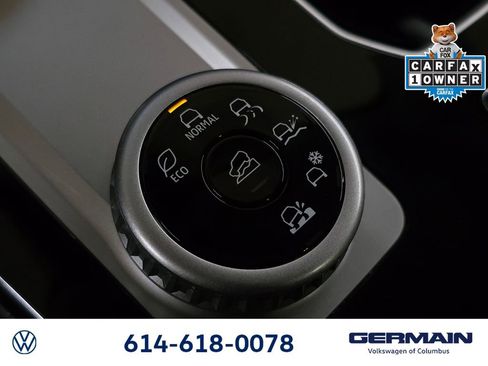 Used 2025 Mitsubishi Outlander SEL image 36