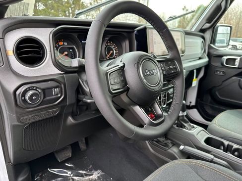 New 2026 Jeep Wrangler Unlimited Sport image 7