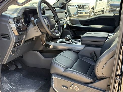 New 2026 Ford F150 Platinum w/ FX4 Off-Road Package AWD/4WD image 5