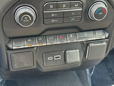 New 2026 Chevrolet Silverado 1500 Custom Trail Boss AWD/4WD image 20