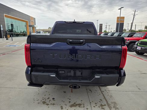 Used 2023 Toyota Tundra SR5 AWD/4WD image 4