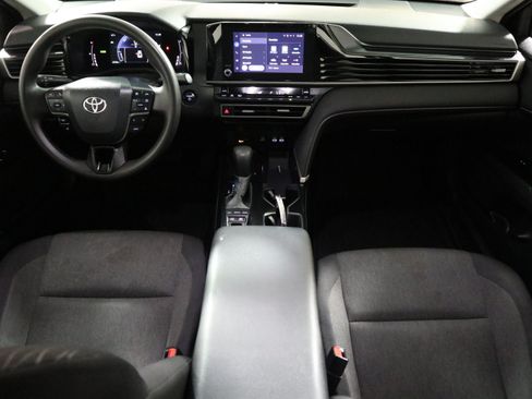 Used 2025 Toyota Camry LE FWD image 15