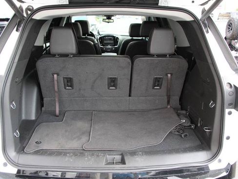 Used 2019 Chevrolet Traverse Premier w/ Redline Edition AWD/4WD image 22