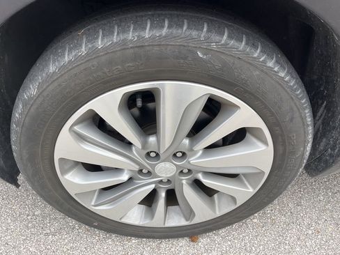 Used 2018 Buick Encore Preferred image 7