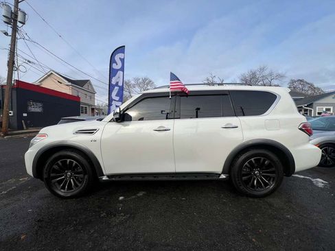Used 2017 Nissan Armada Platinum image 6