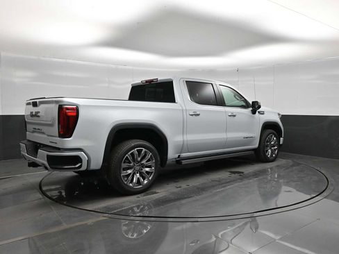 New 2026 GMC Sierra 1500 Denali w/ Denali Reserve Package AWD/4WD image 7
