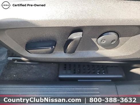 Certified 2024 Nissan Rogue SV w/ SV Premium Package AWD/4WD image 12