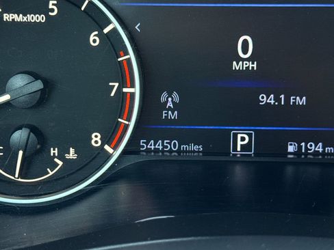 Used 2024 Nissan Altima 2.5 SV FWD image 27