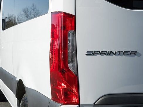 Used 2024 Mercedes-Benz Sprinter 2500 image 7