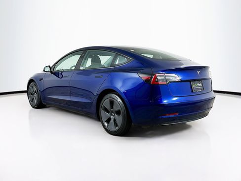 Used 2023 Tesla Model 3 Standard Range image 5
