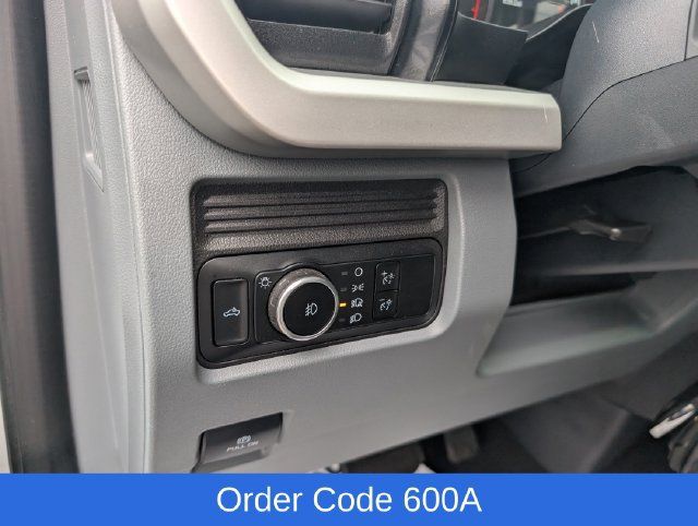 Used 2024 Ford F250 XL w/ STX Appearance Package AWD/4WD image 13