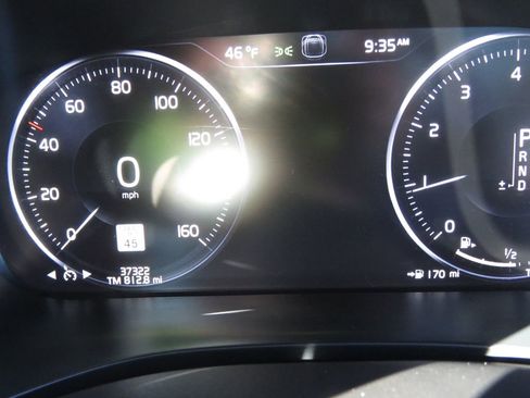 Used 2019 Volvo XC60 T5 Inscription image 18