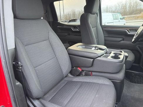 Used 2022 Chevrolet Silverado 1500 LT image 13