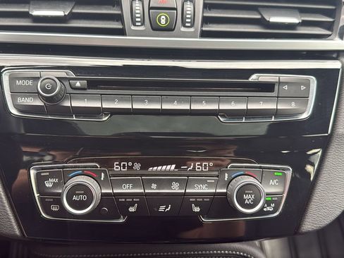 Used 2019 BMW X1 xDrive28i w/ Convenience Package AWD/4WD image 24