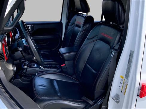 Used 2019 Jeep Wrangler Unlimited Rubicon AWD/4WD image 8