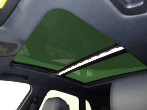 Used 2024 Audi Q3 2.0T Premium image 25