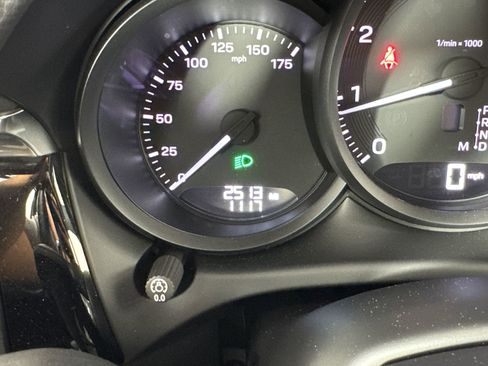 Used 2026 Porsche Cayenne image 20