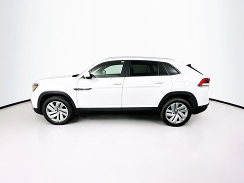 Used 2022 Volkswagen Atlas Cross Sport SE w/ Panoramic Sunroof Package FWD image 4