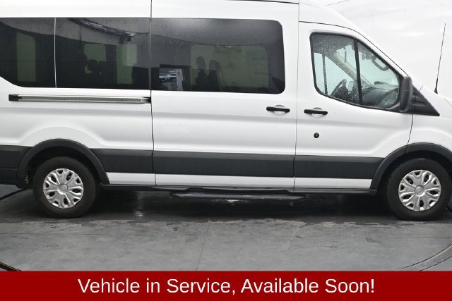 Used 2015 Ford Transit 350 XLT RWD image 9