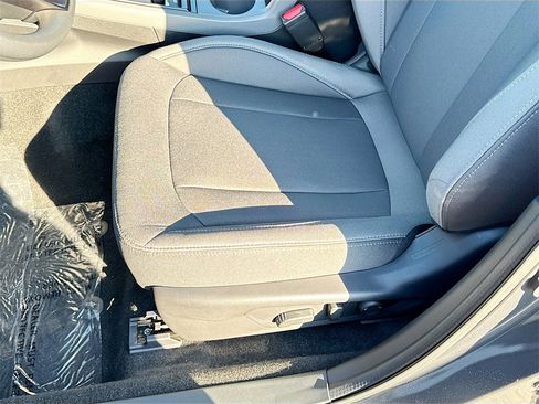 New 2026 Subaru Crosstrek 2.0i Premium image 18