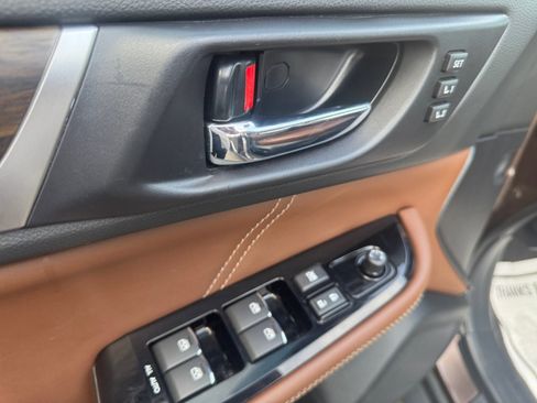 Used 2019 Subaru Outback 3.6R Touring w/ Popular Package #3A image 11