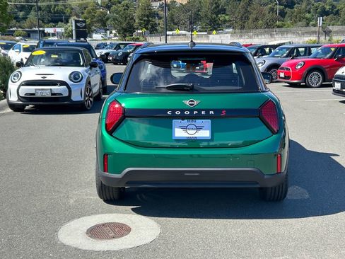 New 2026 MINI Cooper S FWD image 4